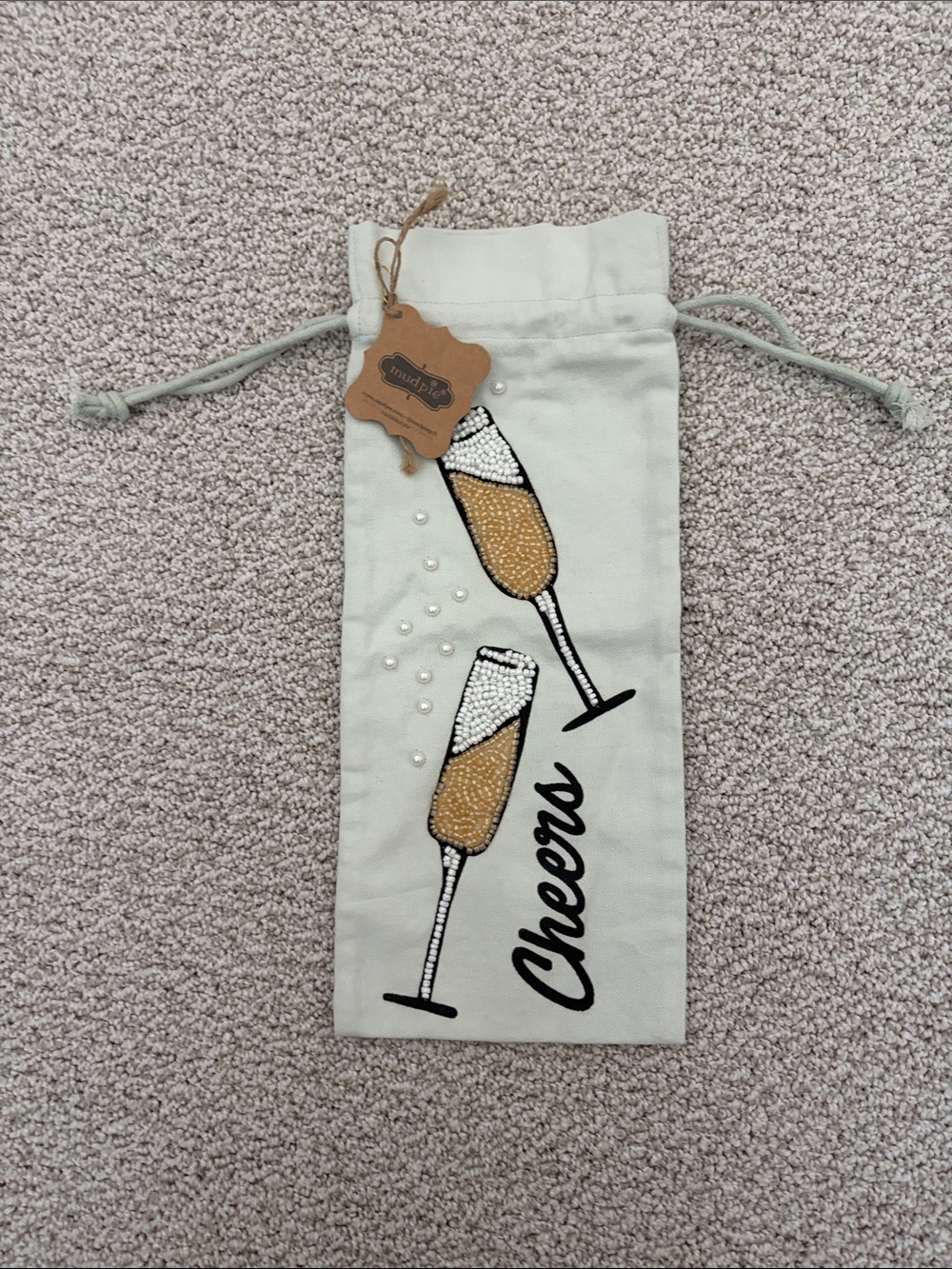 Mud Pie Cheers Embellished Champagne Bottle Gift Bag - Gold & White
